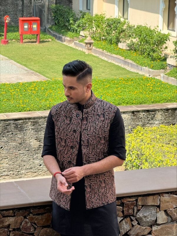 Linen Embroidered Half Jacket