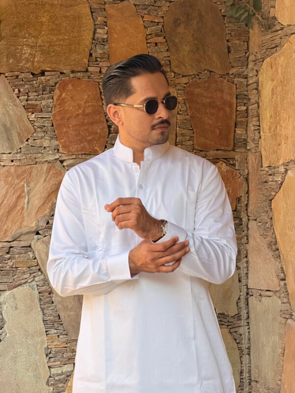 White Classic Kurta Payjama Set